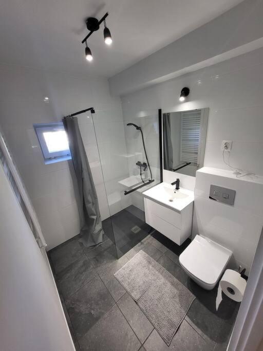 Mieszkanie Na Starym Podgorzu. Apartment *
